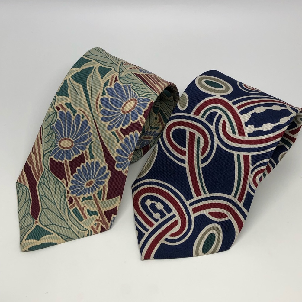 POLO NECK TIES BY RALPH LAUREN. 100% SILK